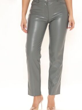Fashion Nova High-Rise Stretch Faux Leather Straight Pants Never worn- Gray
